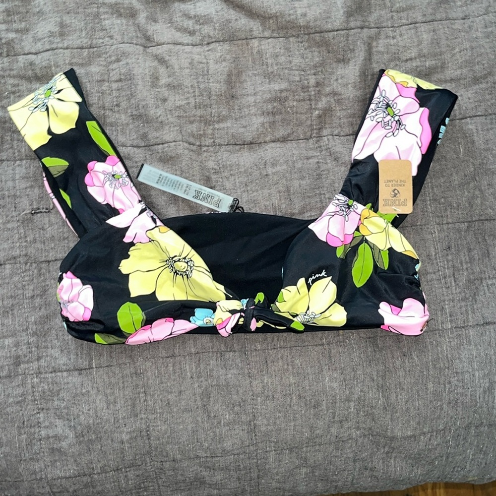 Victoria secret Pink bikini top- black floral. Reversible. Cap sleeve, sizeSmall